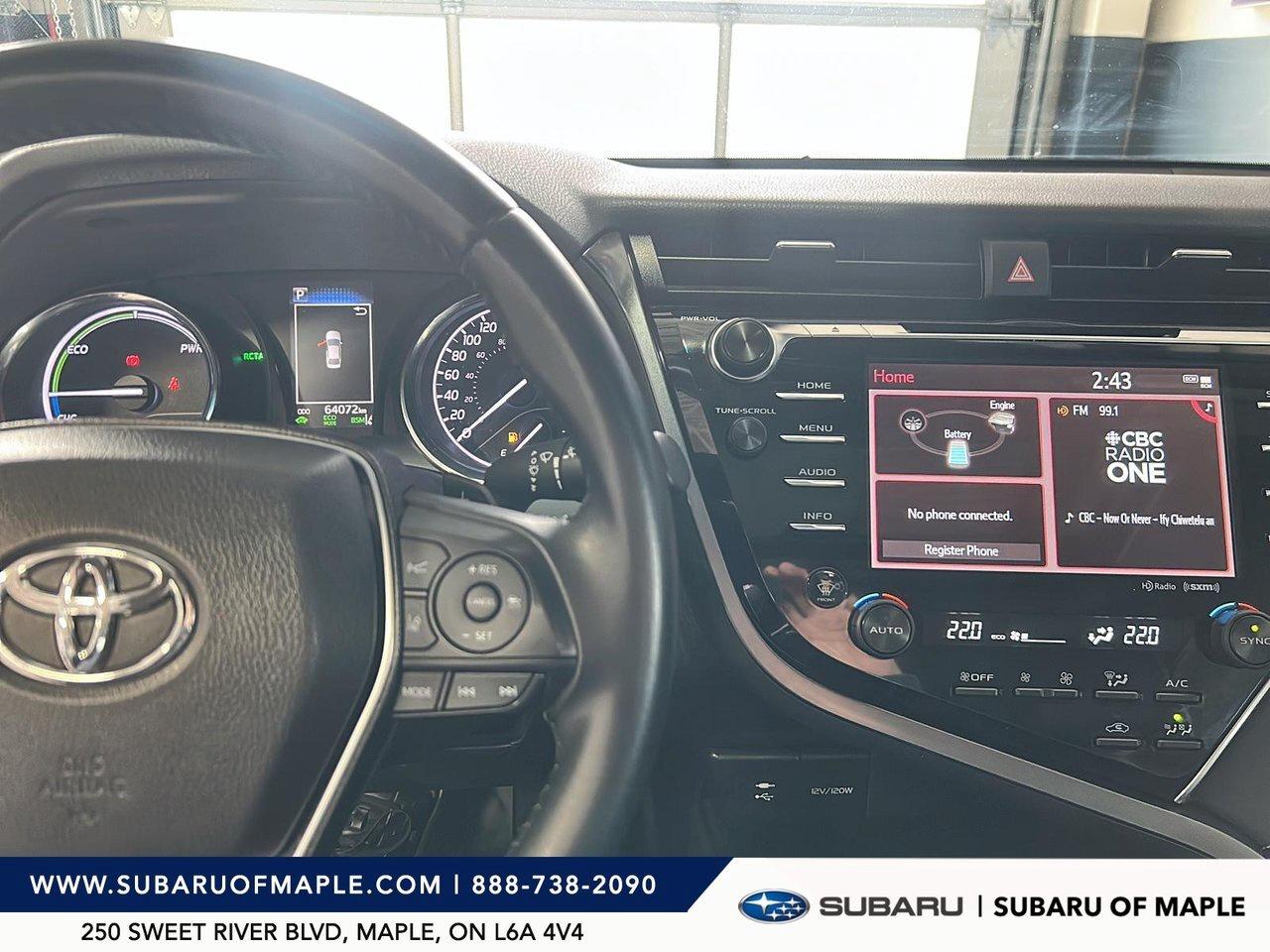 2018 Toyota Camry Hybrid SE Auto Photo