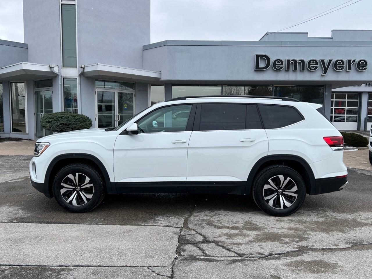 2025 Volkswagen Atlas Comfortline 2.0 TSI 4MOTION Photo