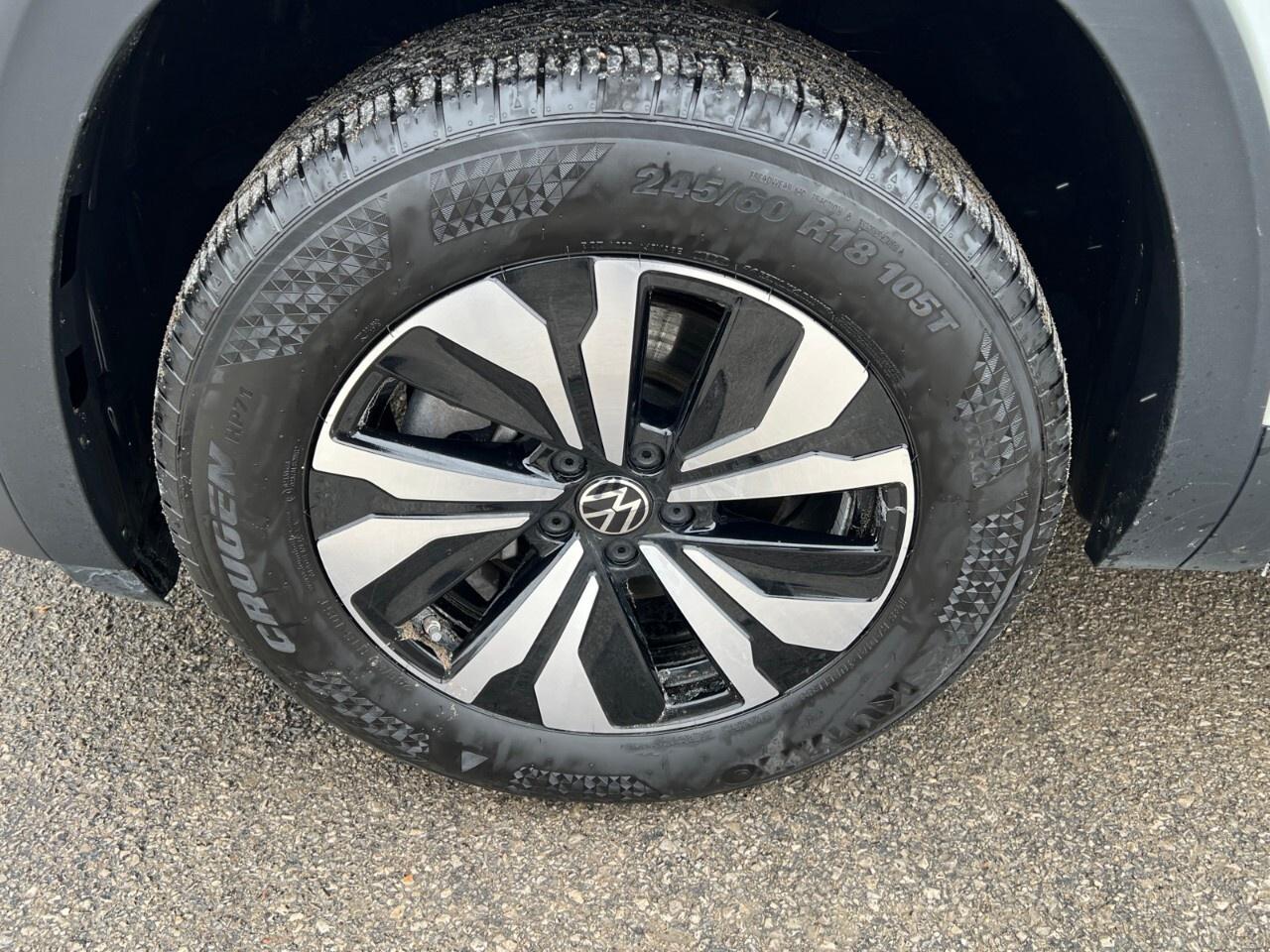 2025 Volkswagen Atlas Comfortline 2.0 TSI 4MOTION Photo