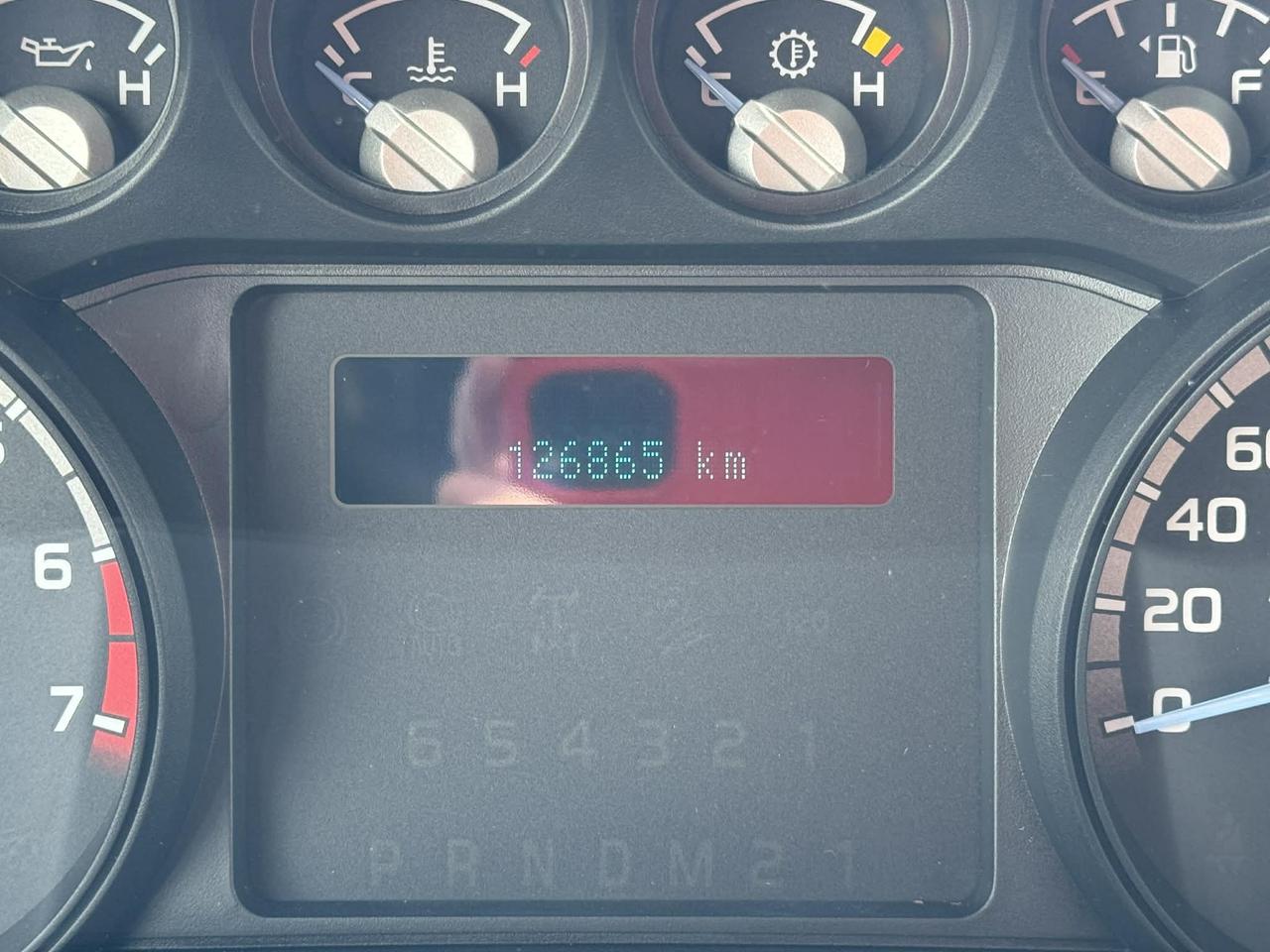 2015 Ford F-250 4WD - LONG BOX - POWER LIFT Photo