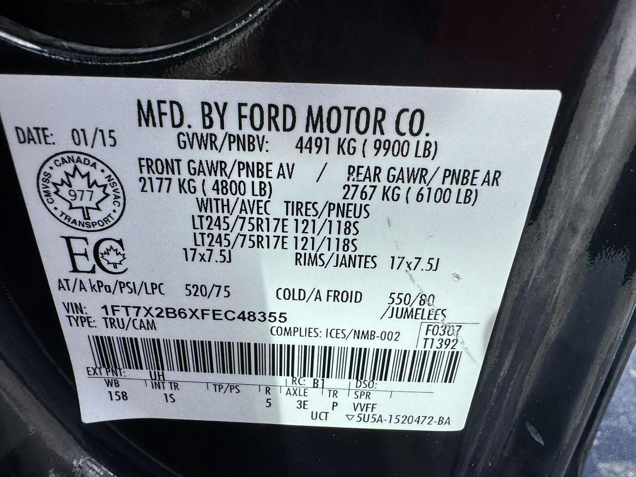 2015 Ford F-250 4WD - LONG BOX - POWER LIFT Photo