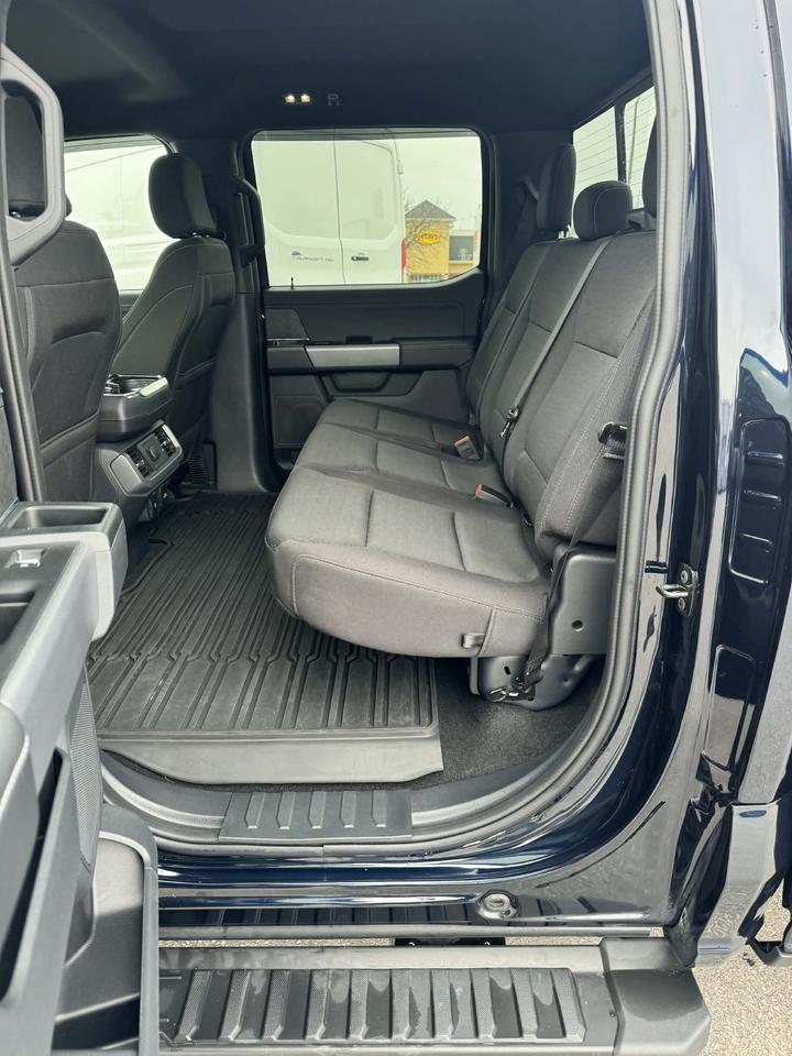 2025 Ford F-150 XLT 4WD SuperCrew 5.5' Box Photo