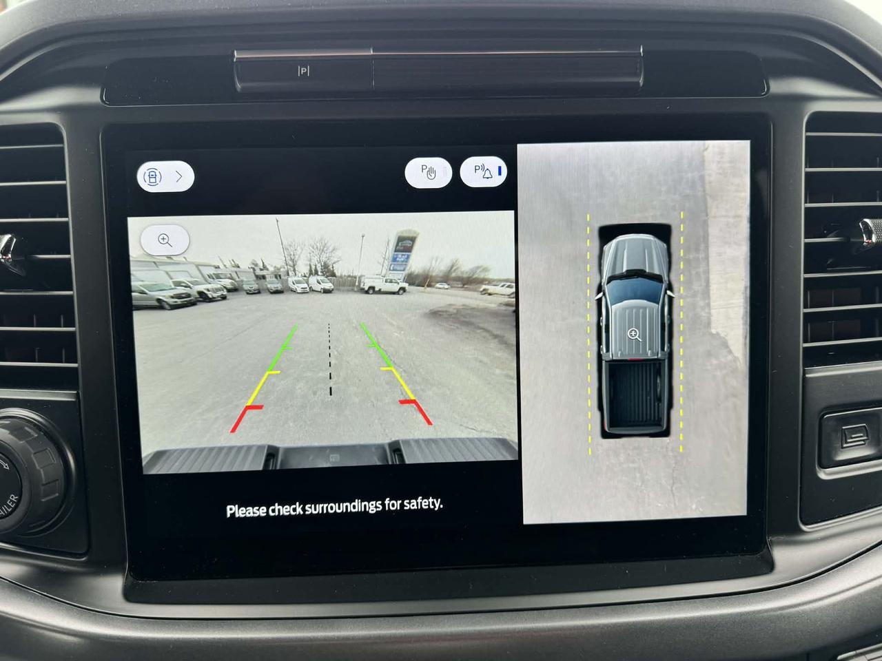 2025 Ford F-150 XLT 4WD SuperCrew 5.5' Box Photo