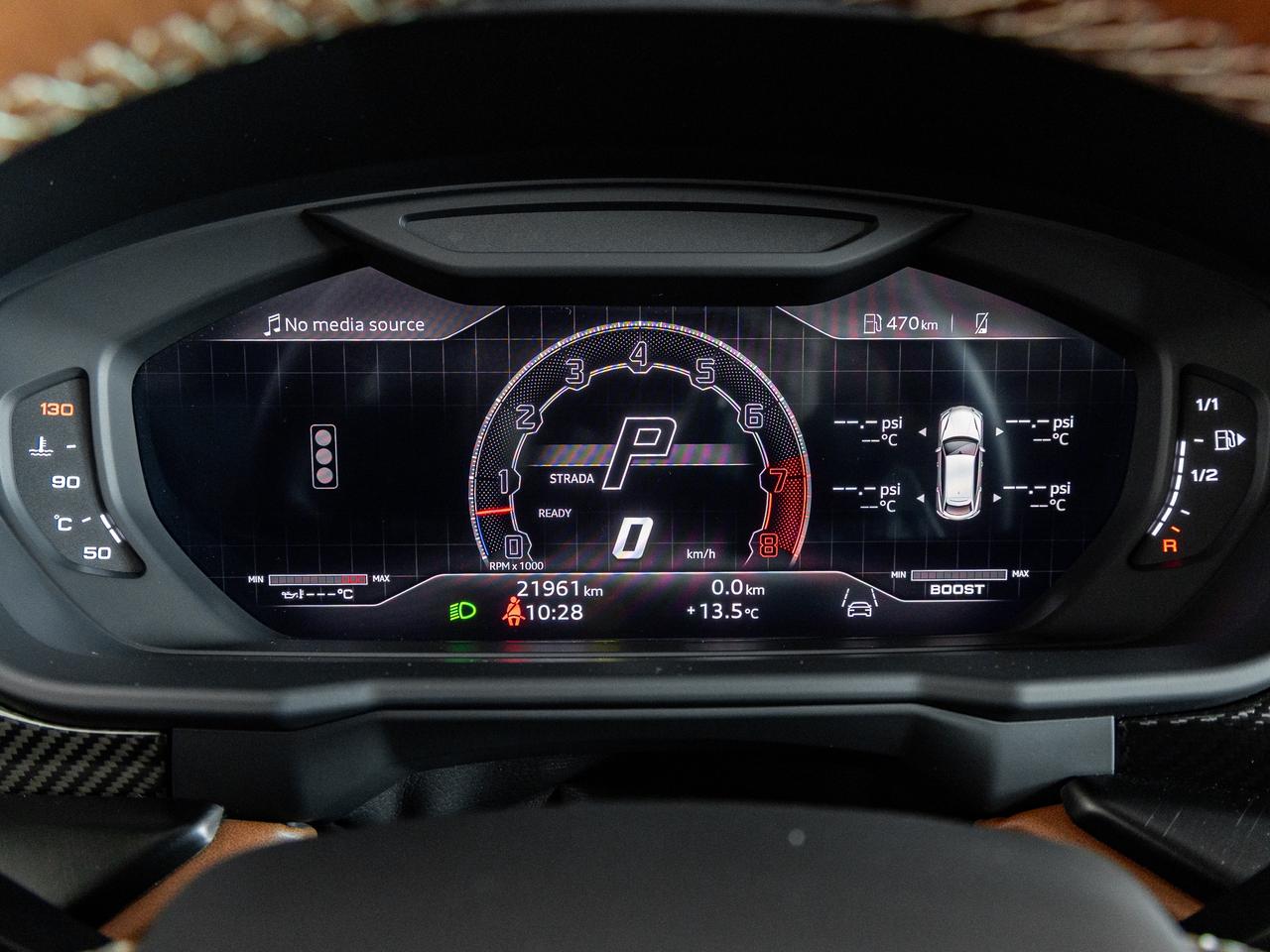 2024 Lamborghini Urus S  Photo