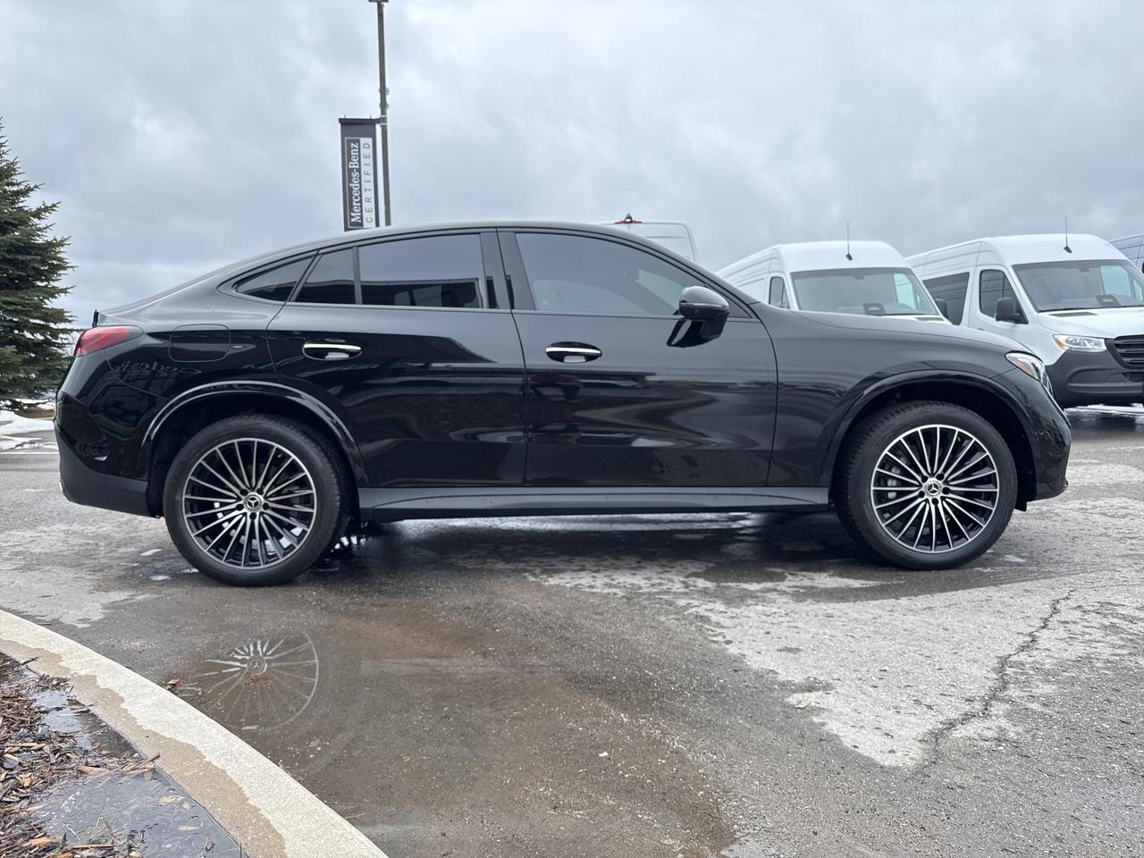 2025 Mercedes-Benz GLC 4MATIC® Photo