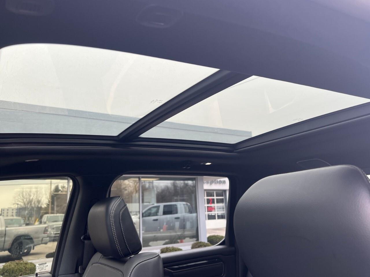 2021 RAM 1500 Sport 4x4 Crew Cab 5'7 Box Photo