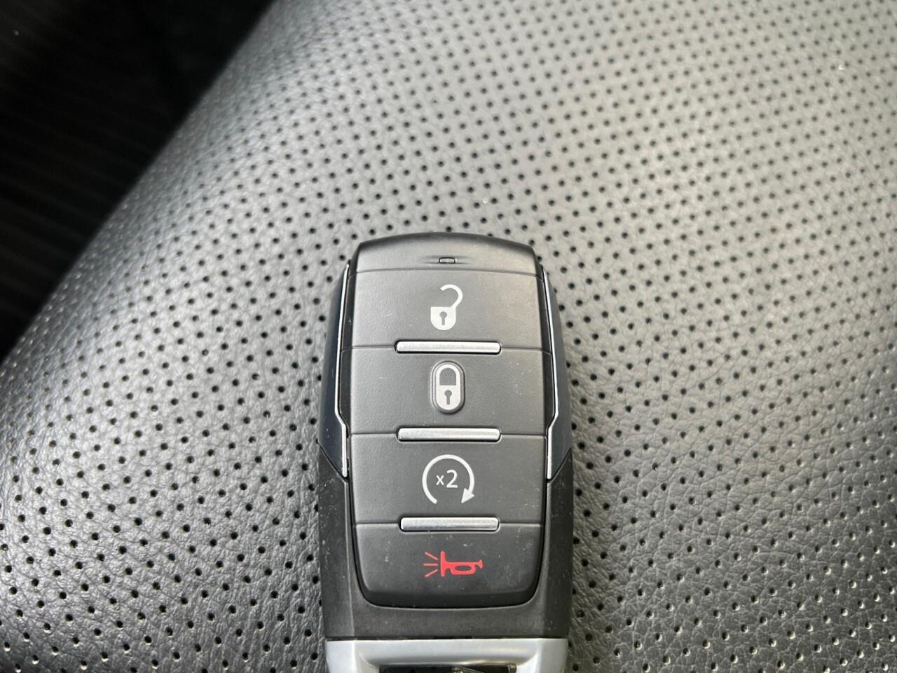 2021 RAM 1500 Sport 4x4 Crew Cab 5'7 Box Photo