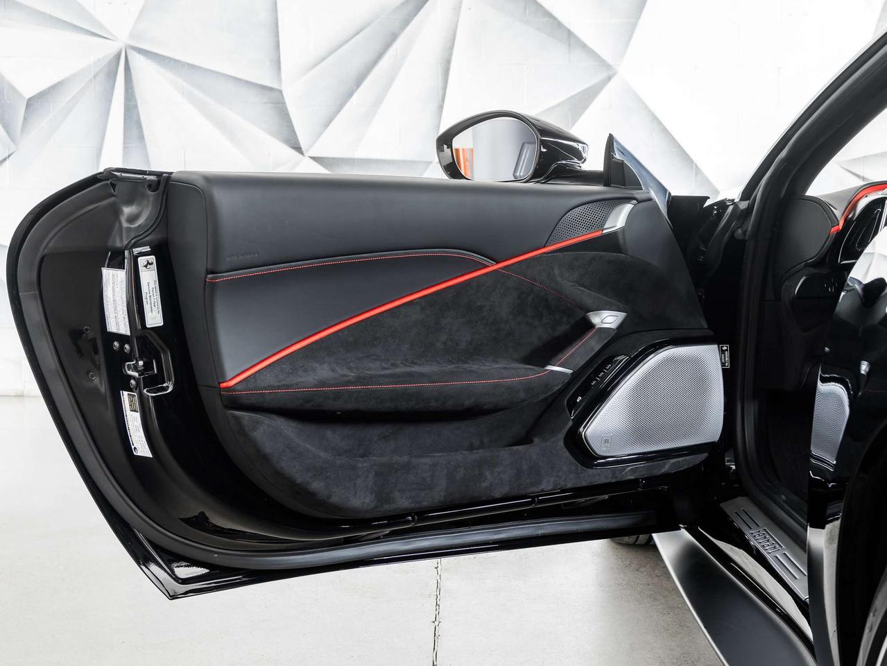 2026 Ferrari Roma Spider Photo