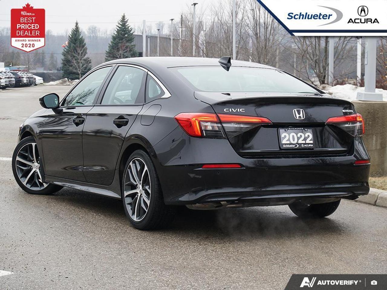 2022 Honda Civic Sedan Touring CVT - No Accidents! 1 Owner! Photo