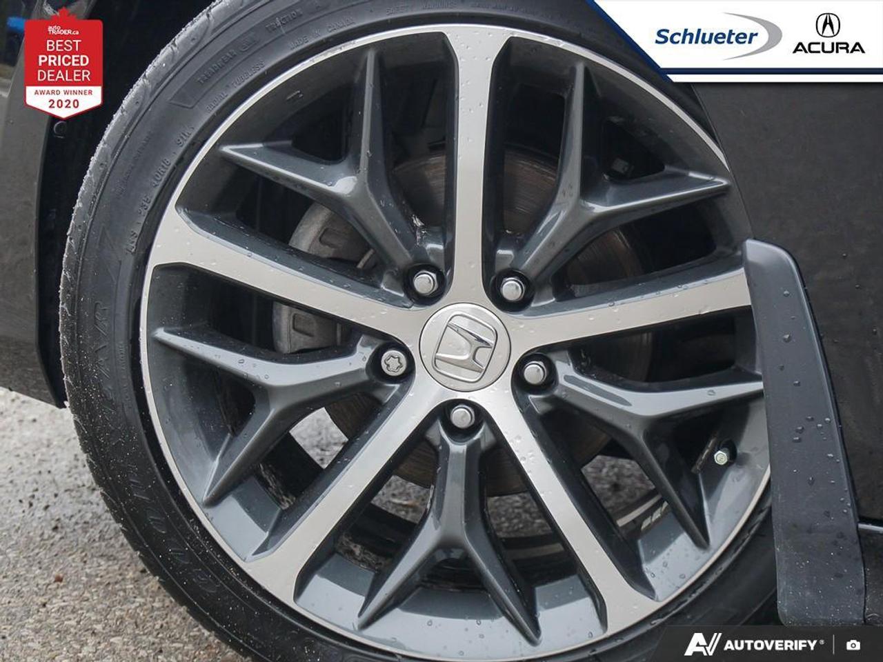 2022 Honda Civic Sedan Touring CVT - No Accidents! 1 Owner! Photo