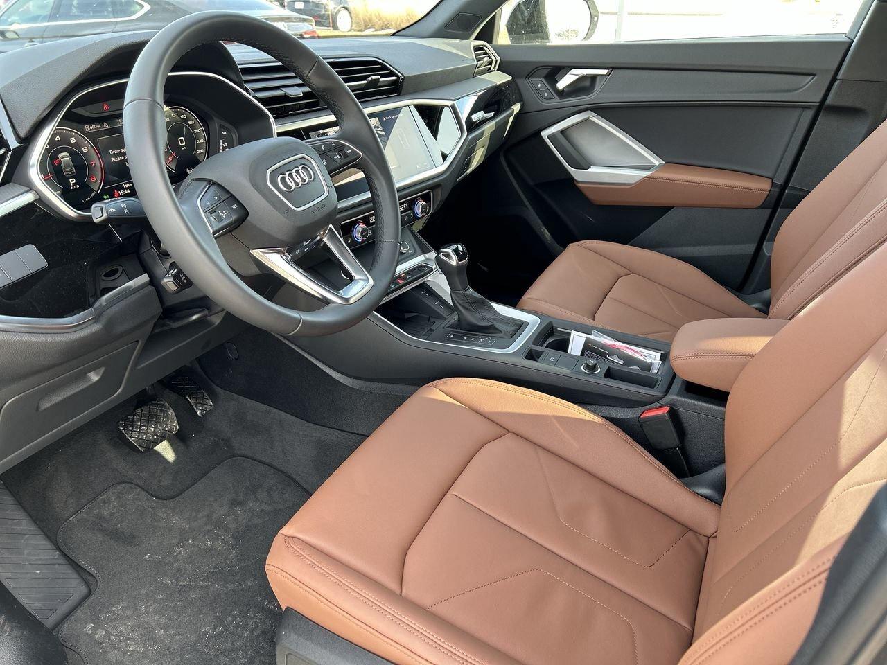 2024 Audi Q3 Komfort 40 TFSI quattro   Vorsprung Edition Photo