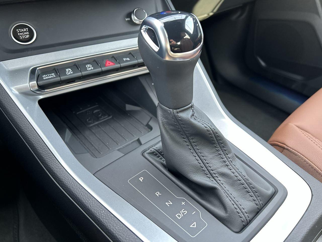 2024 Audi Q3 Komfort 40 TFSI quattro   Vorsprung Edition Photo