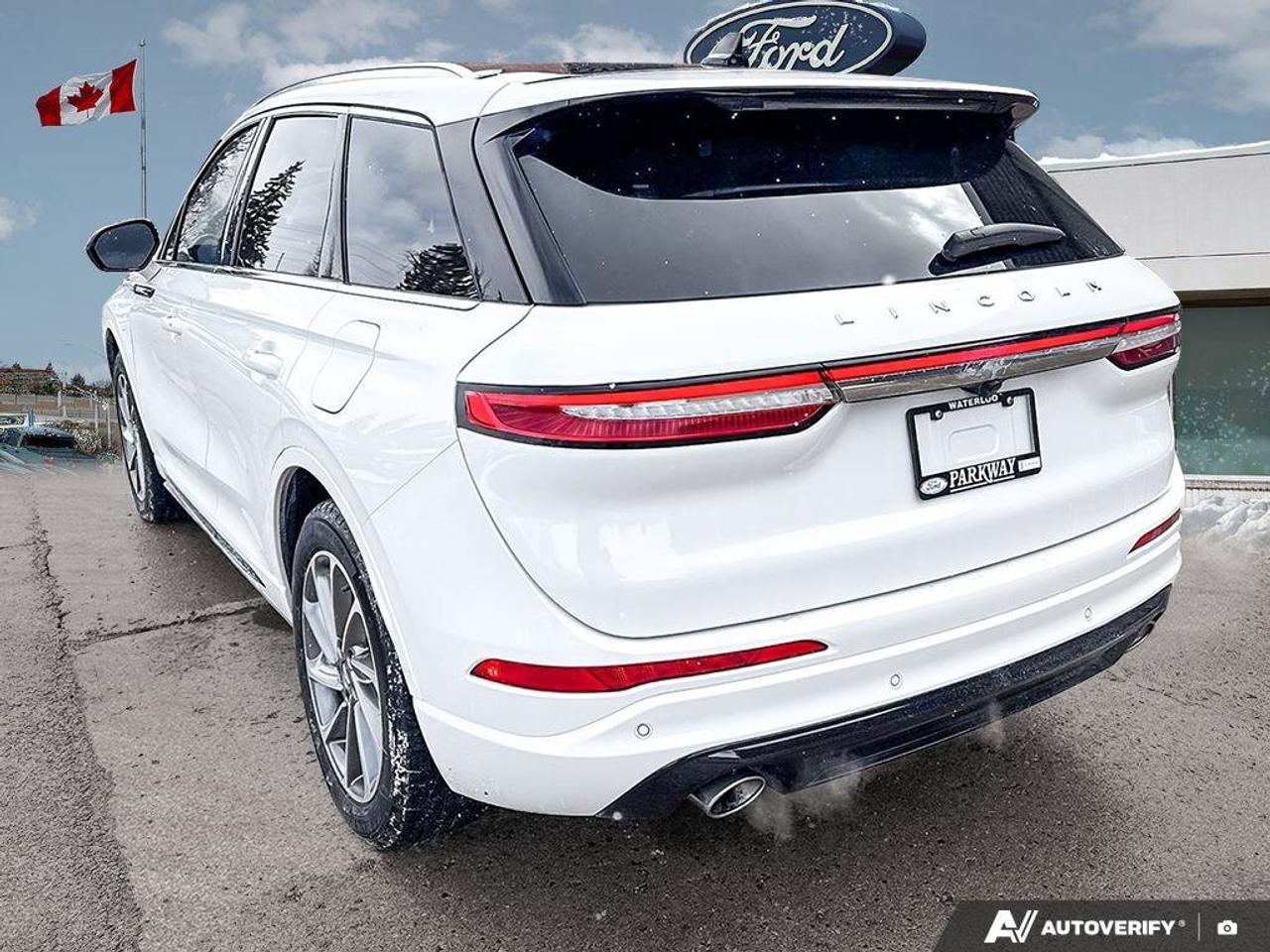 2022 Lincoln Corsair Grand Touring   LTHR   MOONROOF   HTD STEER WHEEL Photo