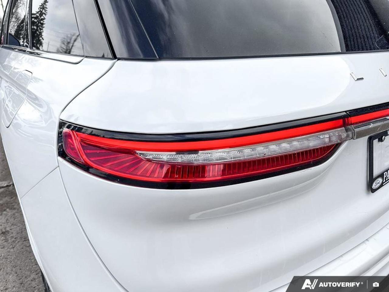 2022 Lincoln Corsair Grand Touring   LTHR   MOONROOF   HTD STEER WHEEL Photo