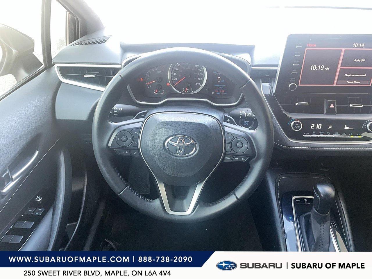 2020 Toyota Corolla Hatchback CVT Photo