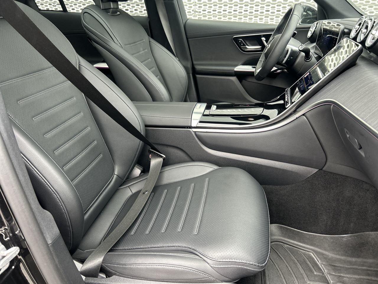 2025 Mercedes-Benz GLC350e 4MATIC SUV   Exclusive Photo