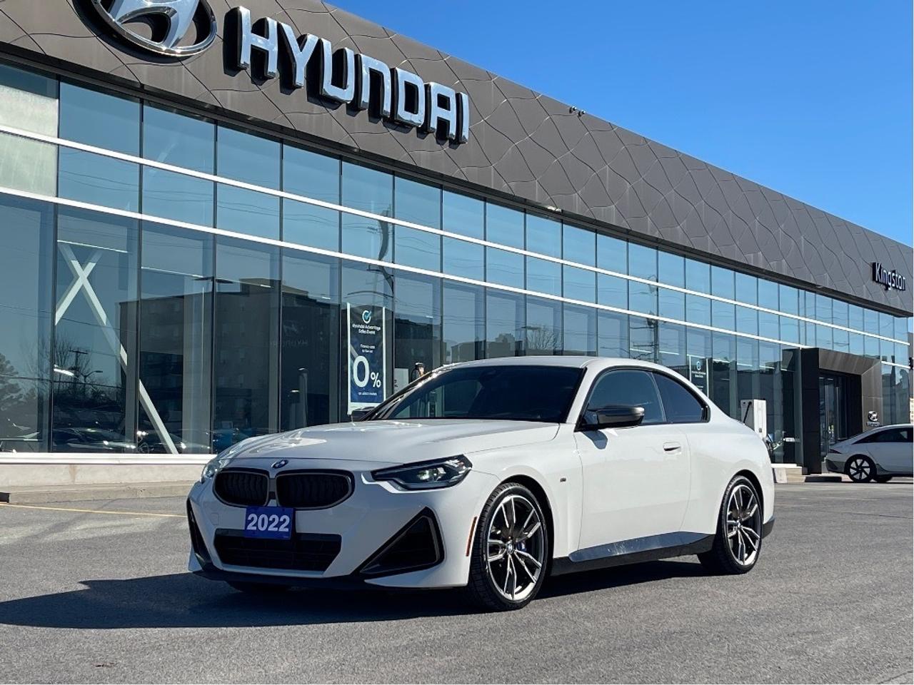 2022 BMW 2 Series xDrive Photo