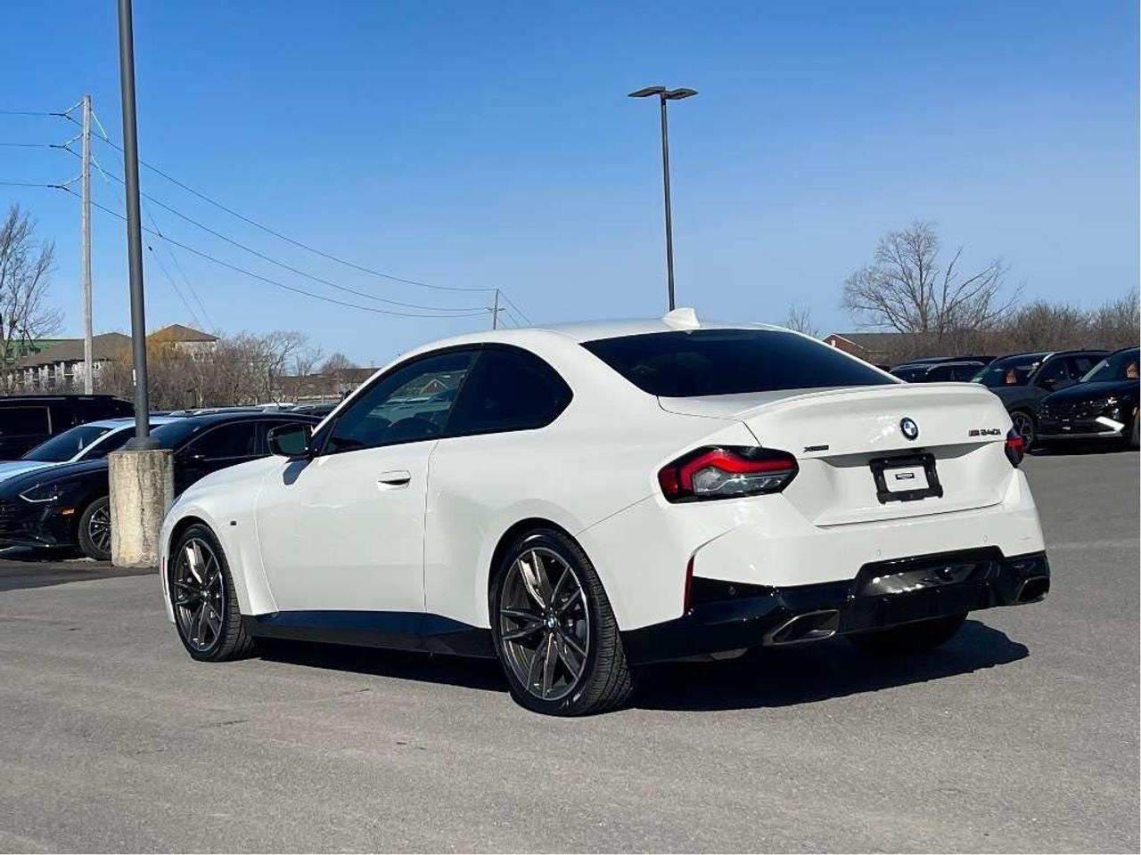 2022 BMW 2 Series xDrive Photo
