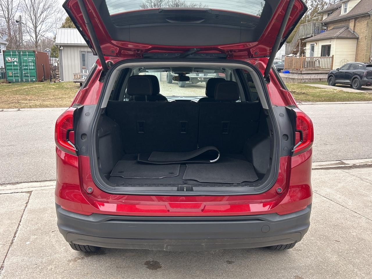 2022 GMC Terrain SLE-2  AWD  ** POWER  LIFTGATE ** Photo