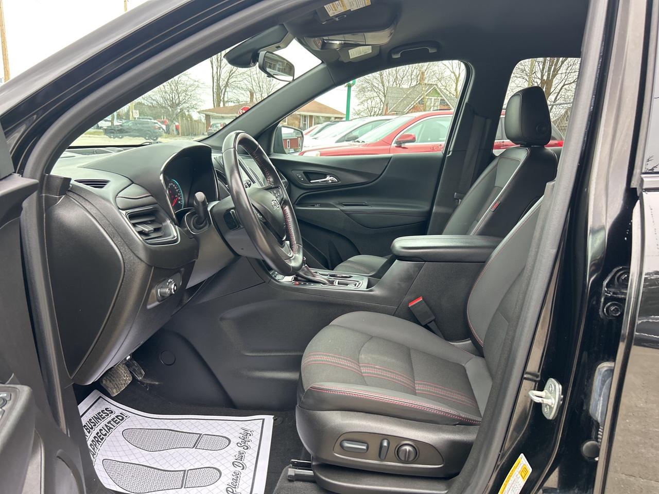 2022 Chevrolet Equinox RS  AWD  ** SHARP  LOOKIN' ! ** Photo