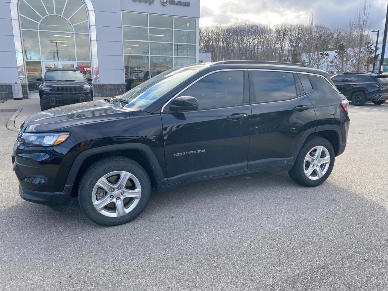 2023 Jeep Compass Sport Appearance Photo