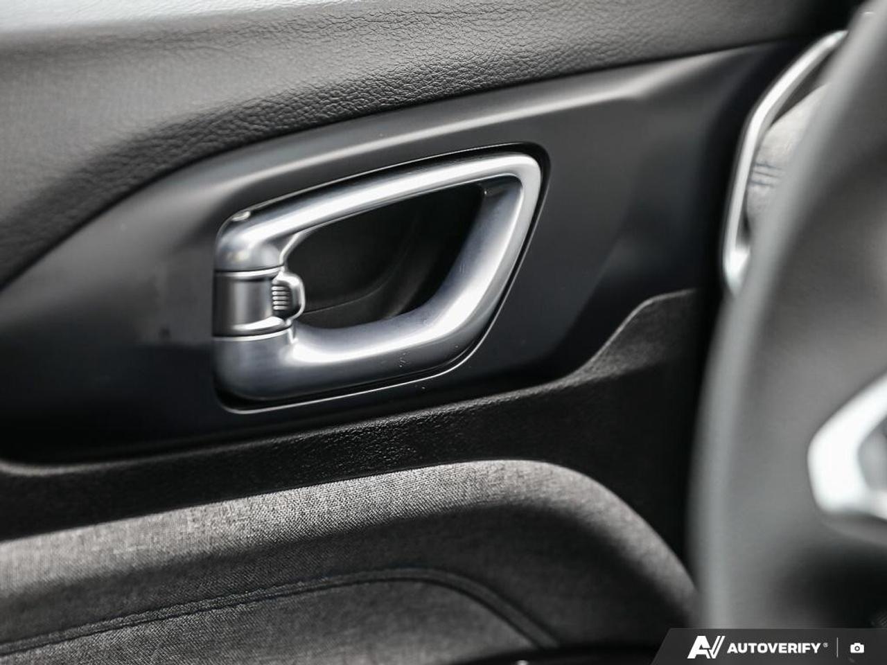 2023 Jeep Compass Sport Appearance Photo