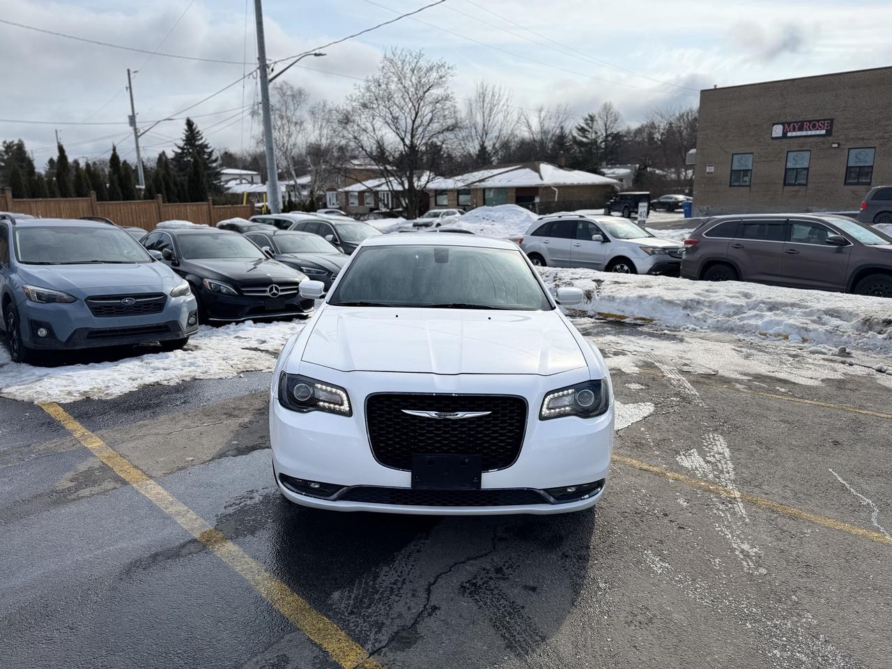 2018 Chrysler 300 300S AWD   CleanCarfax Photo