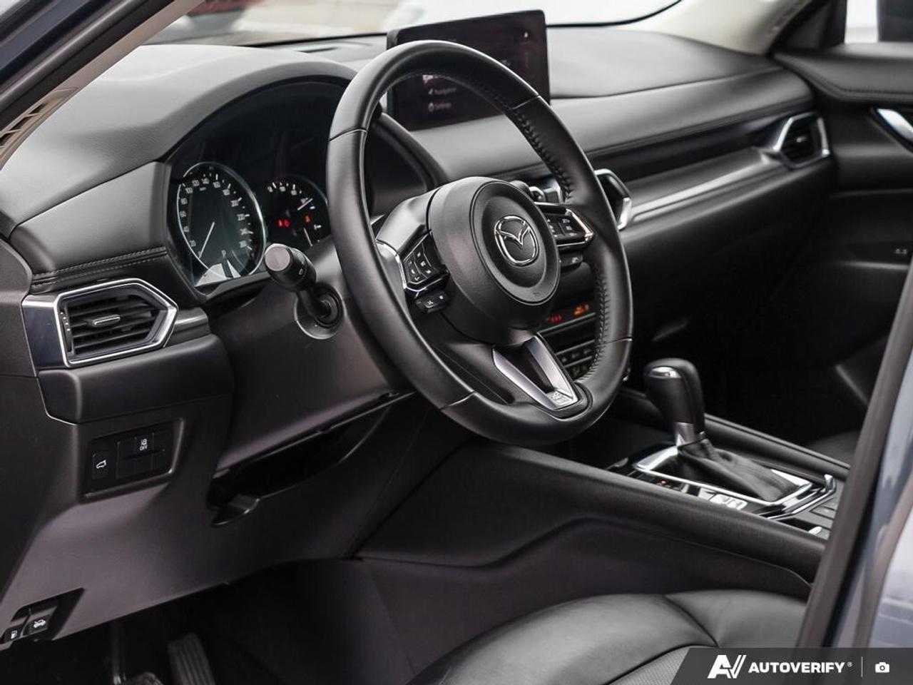 2025 Mazda CX-5  Photo