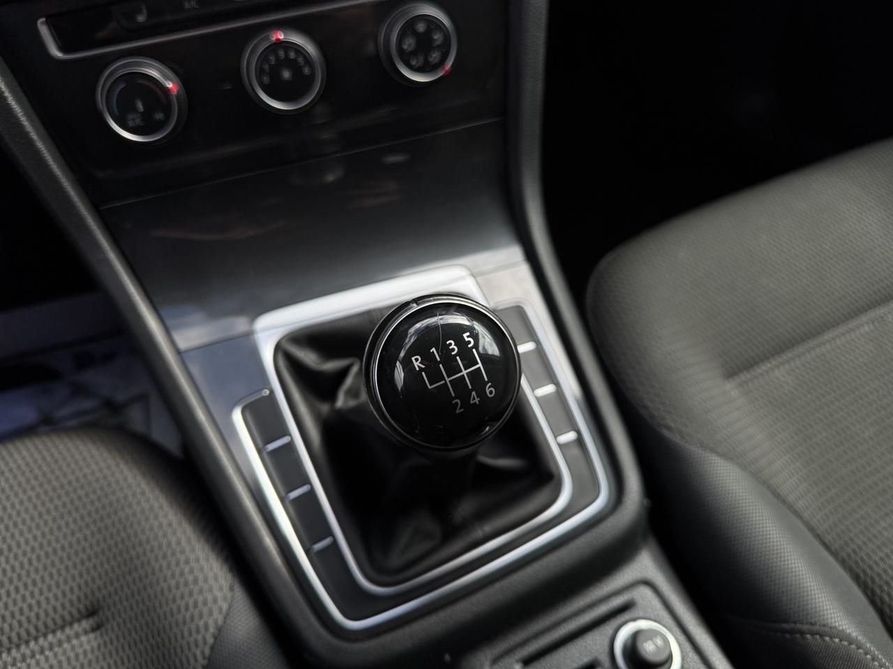 2019 Volkswagen Golf SportWagen Comfortline 4MOTION   1 Owner Photo