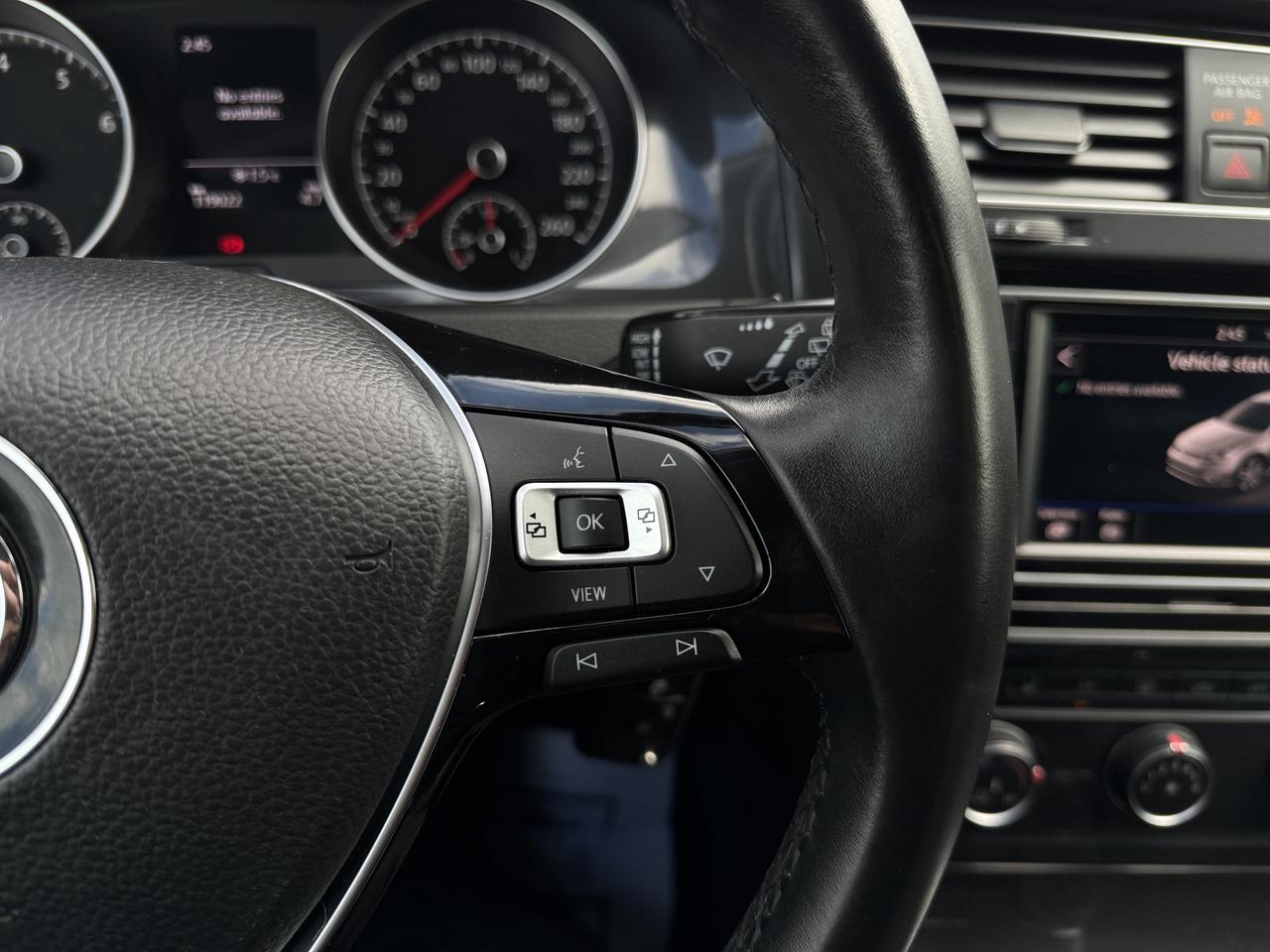 2019 Volkswagen Golf SportWagen Comfortline 4MOTION   1 Owner Photo