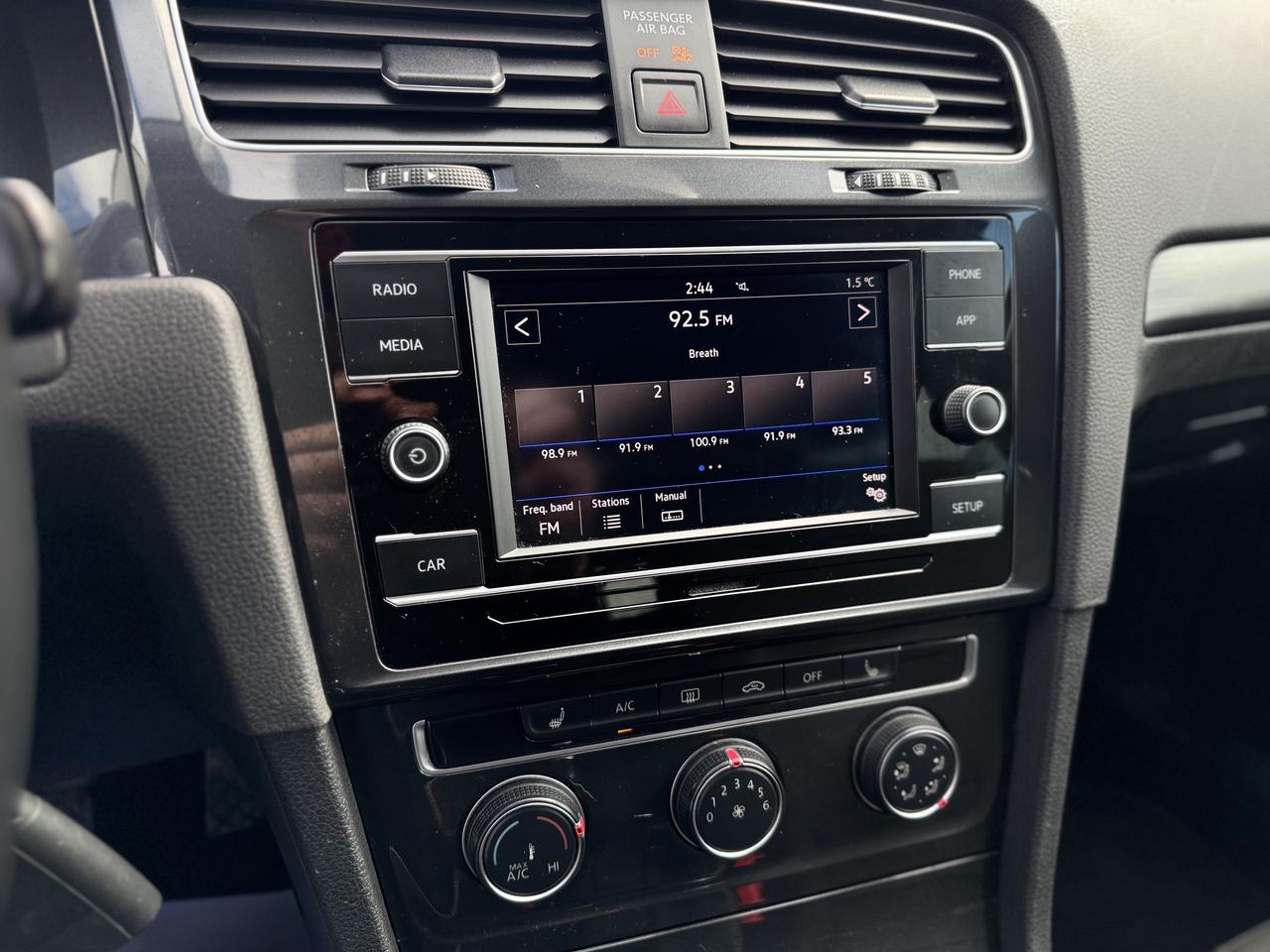 2019 Volkswagen Golf SportWagen Comfortline 4MOTION   1 Owner Photo