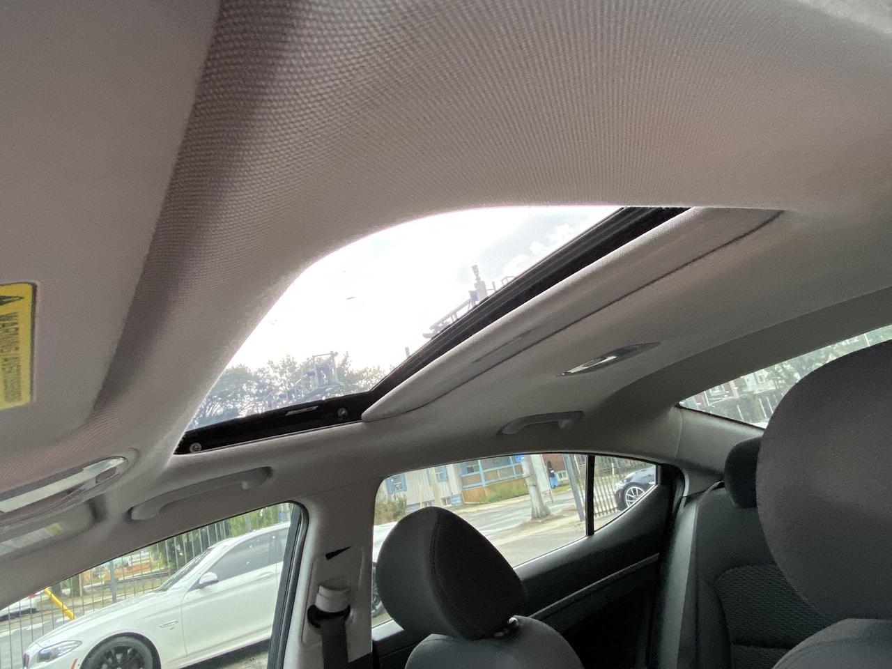 2019 Hyundai Elantra Preferred Auto w-Sun & Safety Package Photo