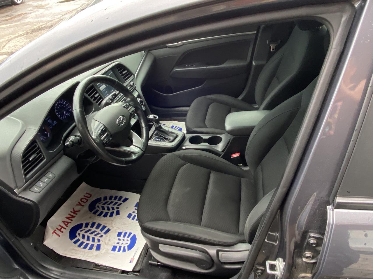 2019 Hyundai Elantra Preferred Auto w-Sun & Safety Package Photo