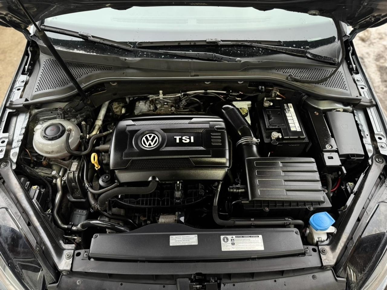 2018 Volkswagen Golf SportWagen Comfortline Manual 4MOTION Photo