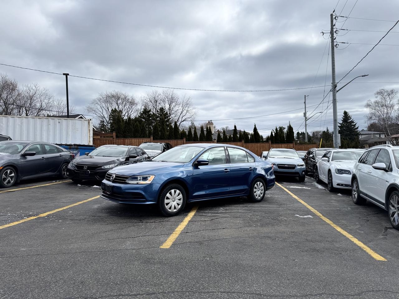 2016 Volkswagen Jetta Sedan LOW KMS   MUST SEE! CLEANCARFAX Photo