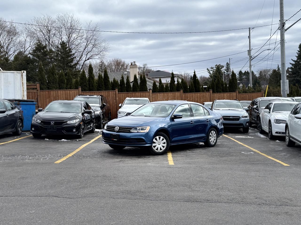 2016 Volkswagen Jetta Sedan LOW KMS   MUST SEE! CLEANCARFAX Photo