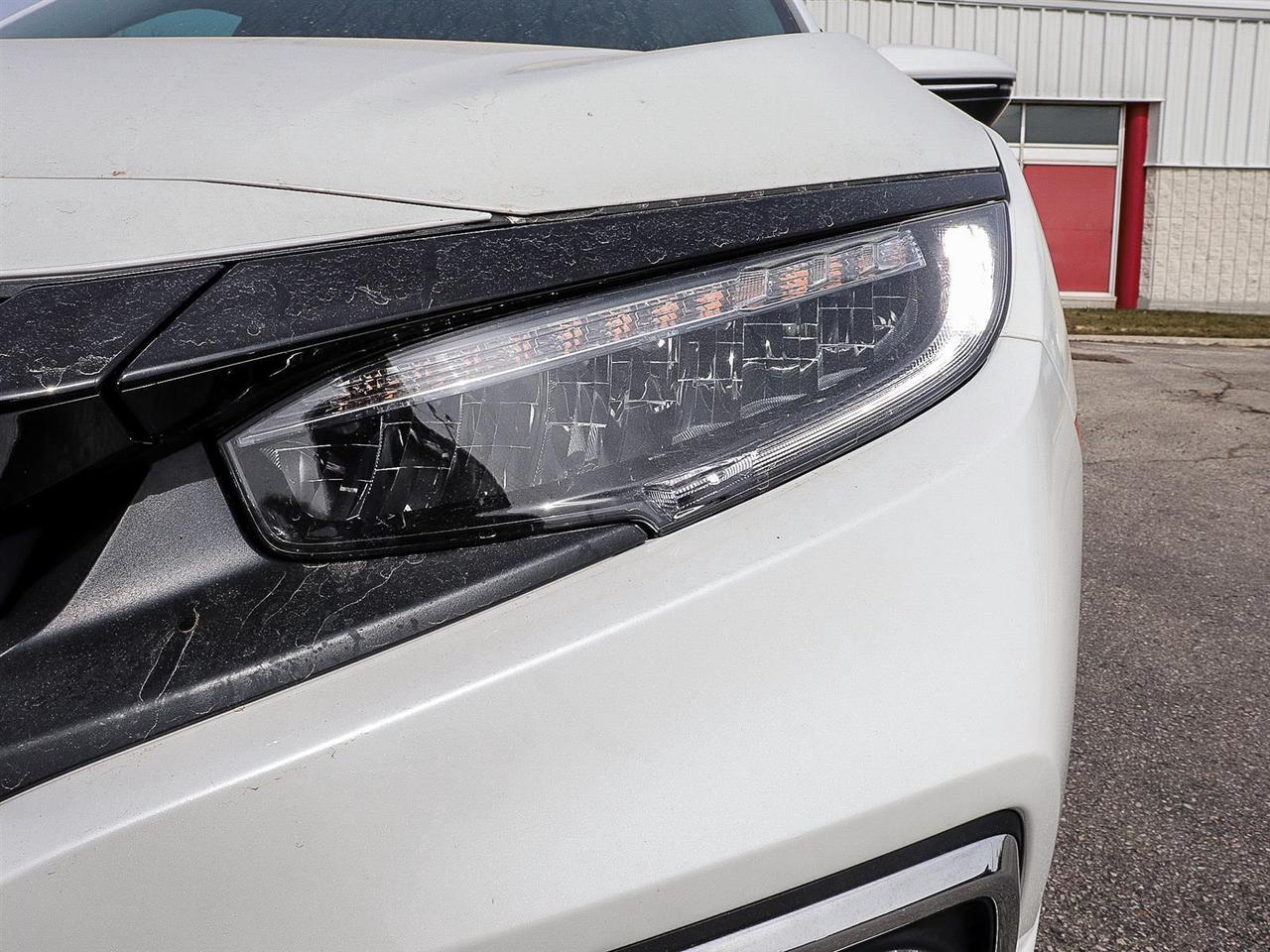 2020 Honda Civic Sedan Touring Photo