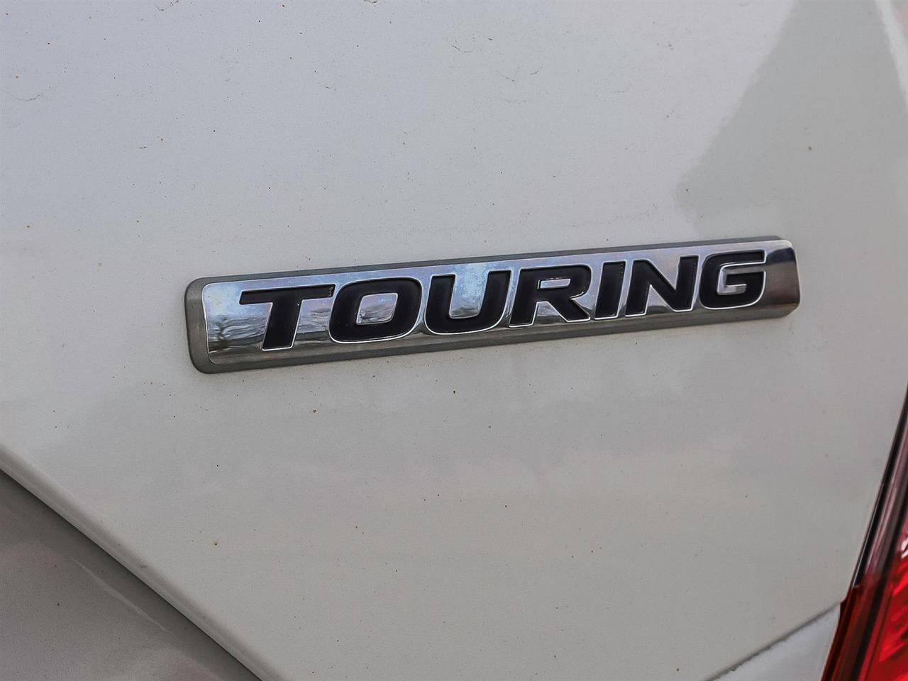2020 Honda Civic Sedan Touring Photo