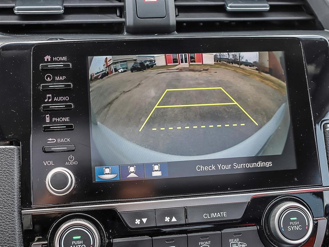 2020 Honda Civic Sedan Touring Photo