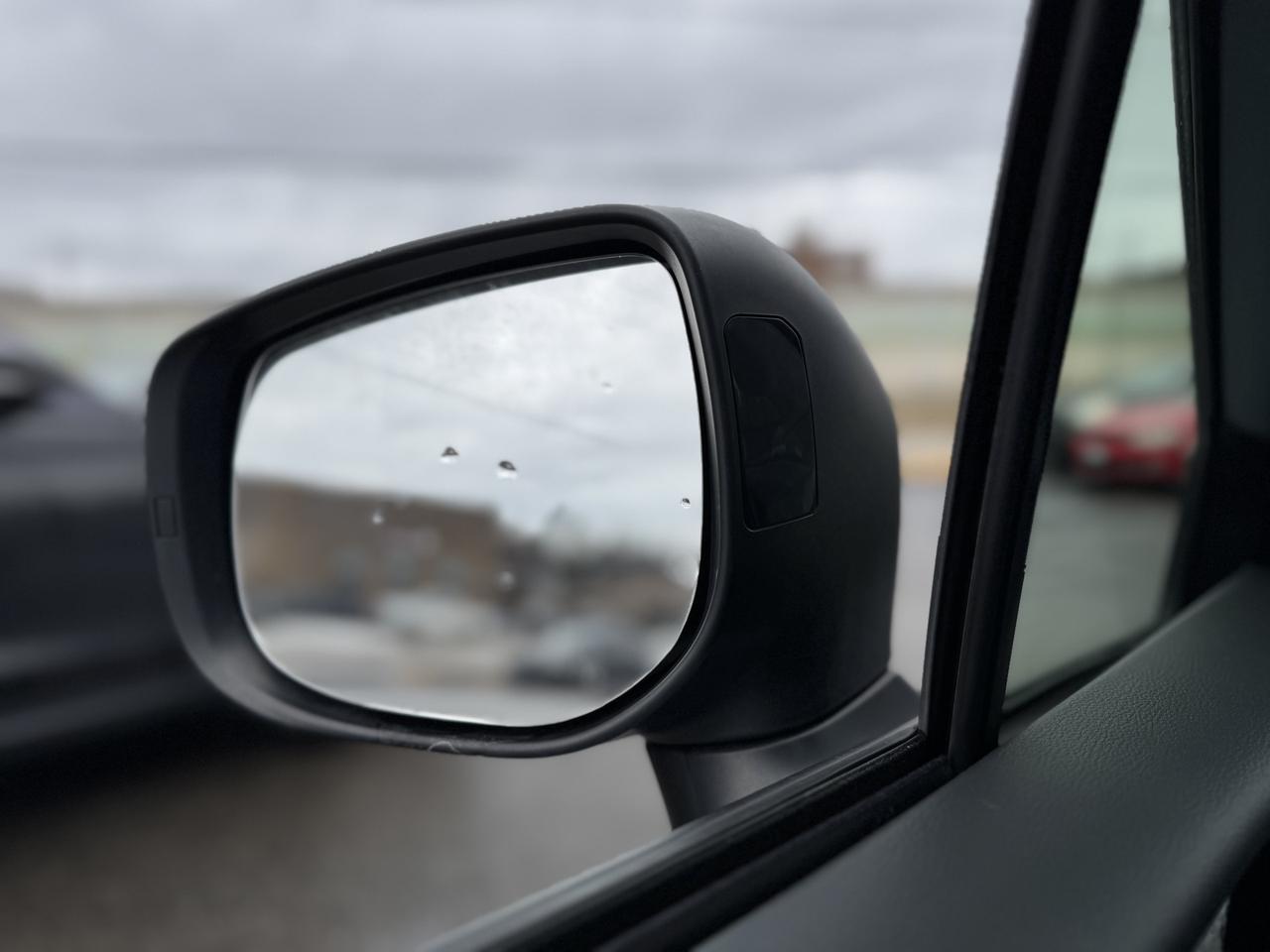 2018 Subaru Crosstrek Sport   Low KMS   Sunroof Photo