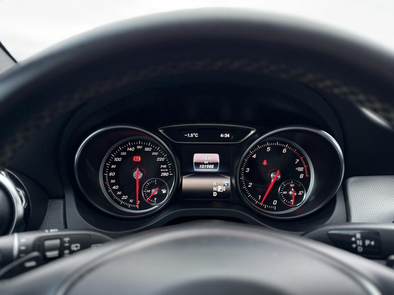 2018 Mercedes-Benz GLA GLA250 4MATIC / 0 ACCIDENTS Photo