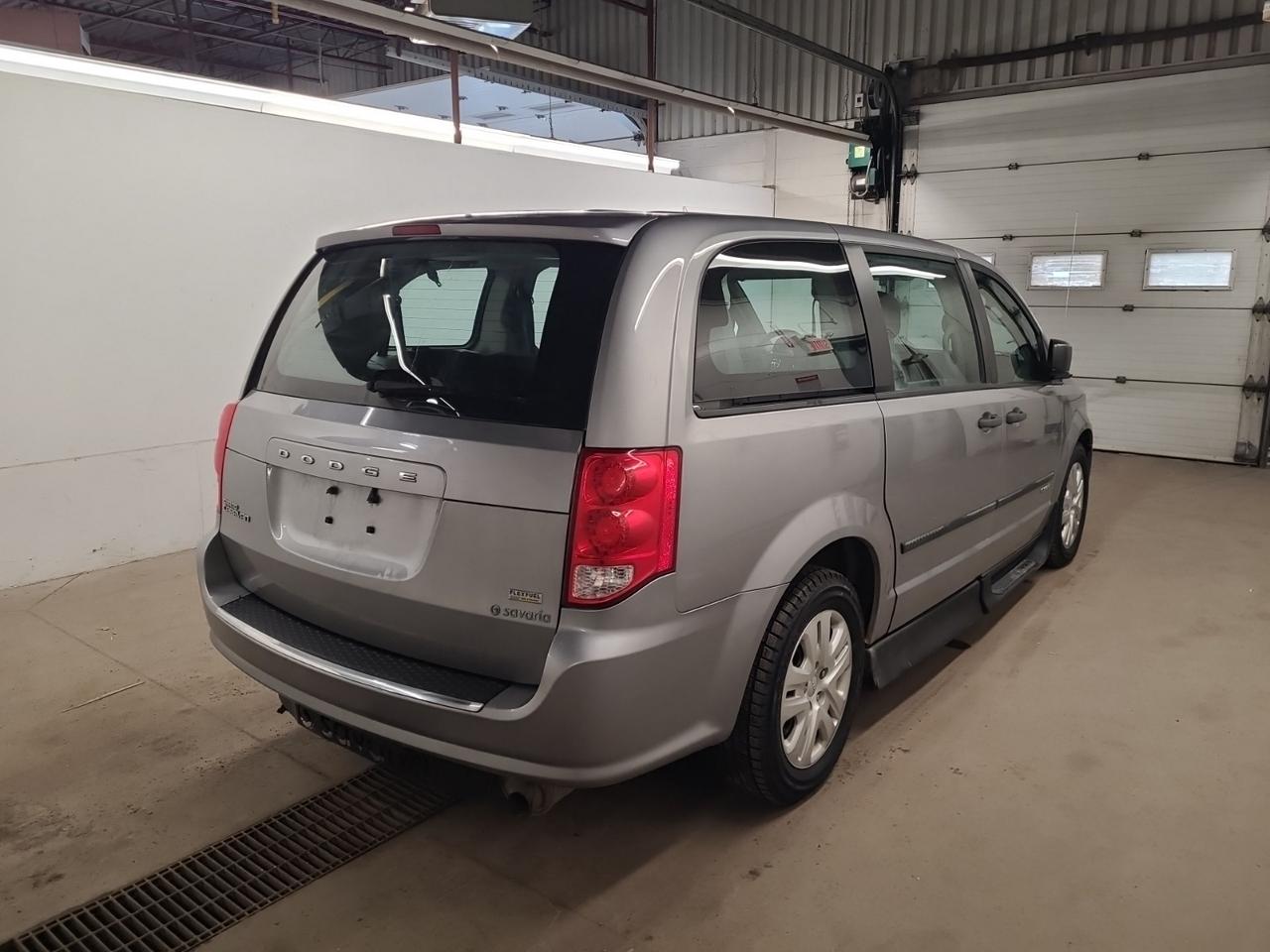 2017 Dodge Grand Caravan Wheelchair Accessible Mobility Side Entry Photo2