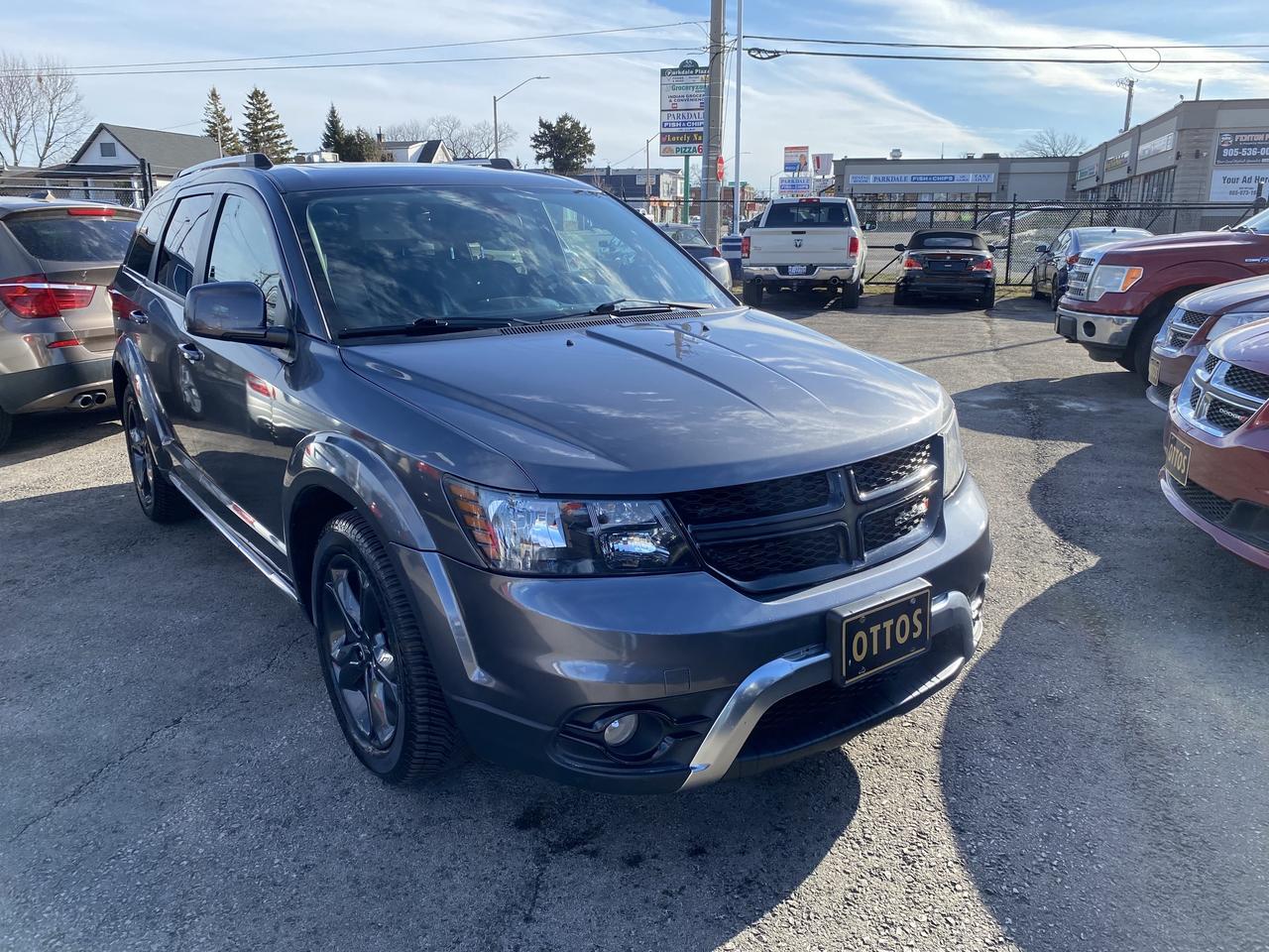 2018 Dodge Journey Crossroad AWD Photo3