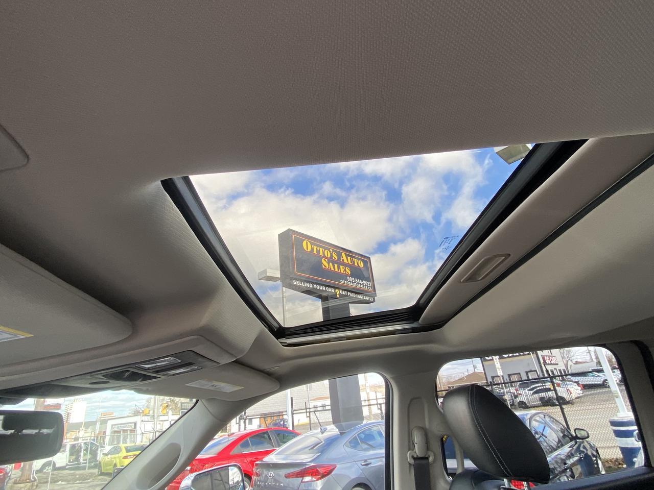 2018 RAM 1500 Laramie 4x4 Crew Cab 6'4  Box Photo