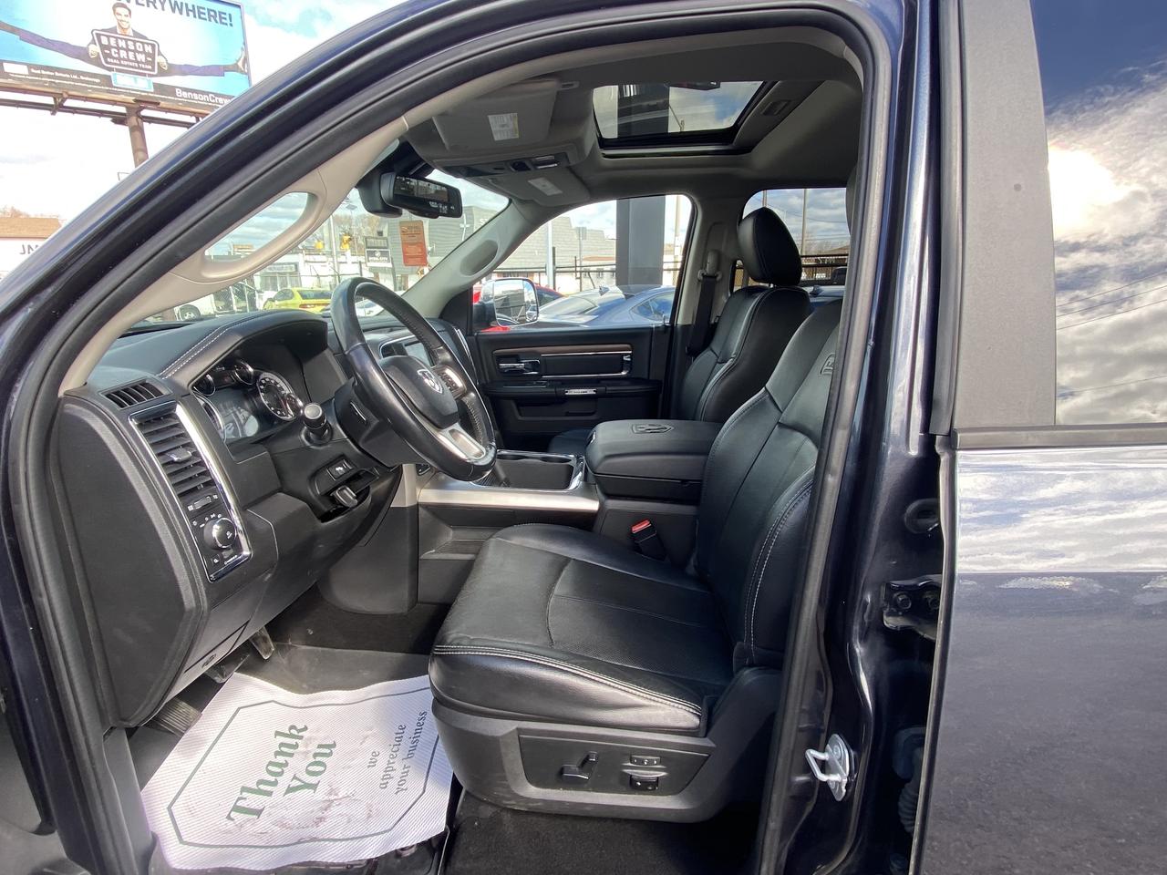 2018 RAM 1500 Laramie 4x4 Crew Cab 6'4  Box Photo