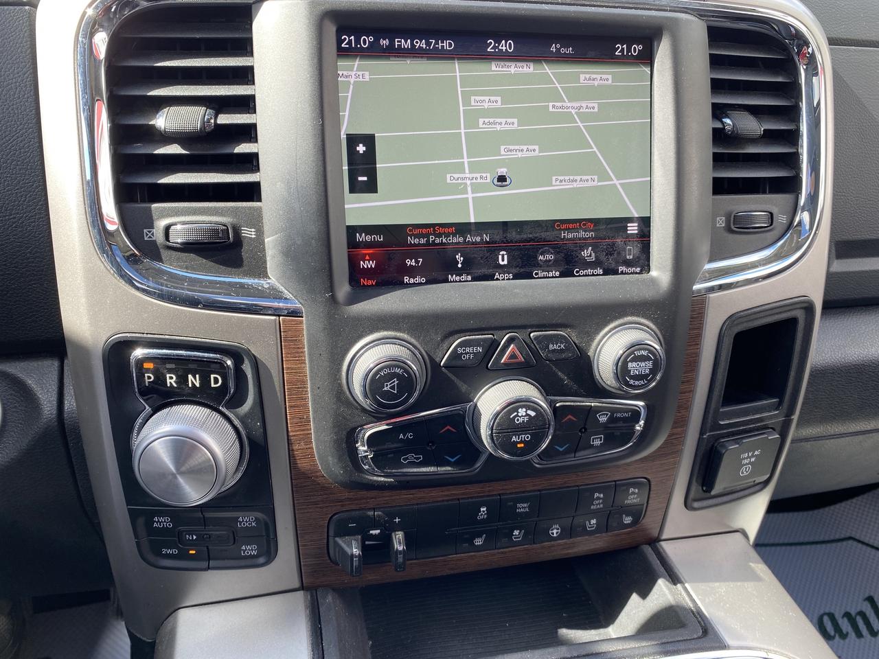 2018 RAM 1500 Laramie 4x4 Crew Cab 6'4  Box Photo