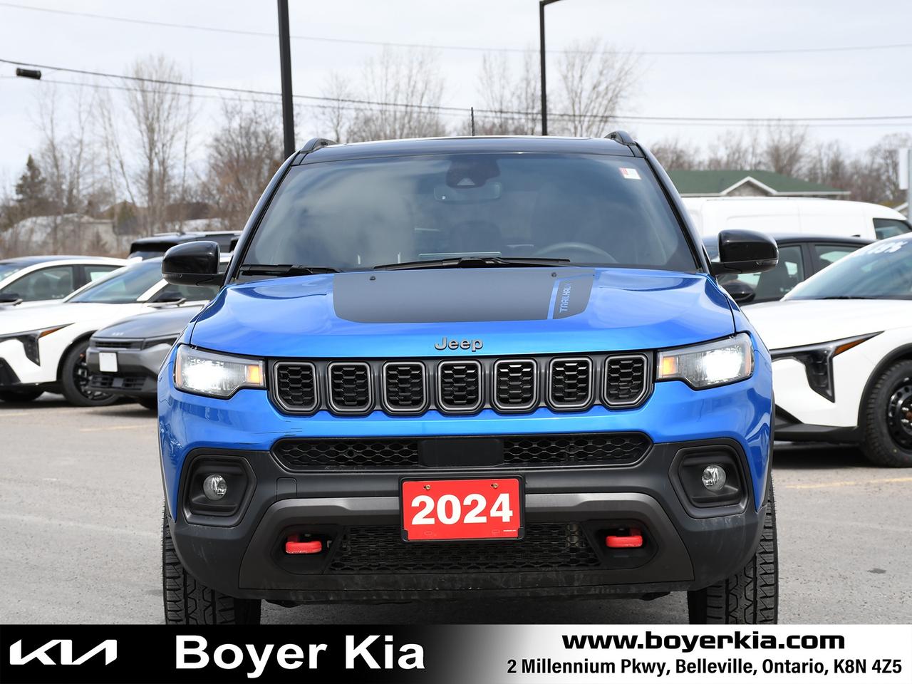 2024 Jeep Compass Trailhawk Sunroof Photo