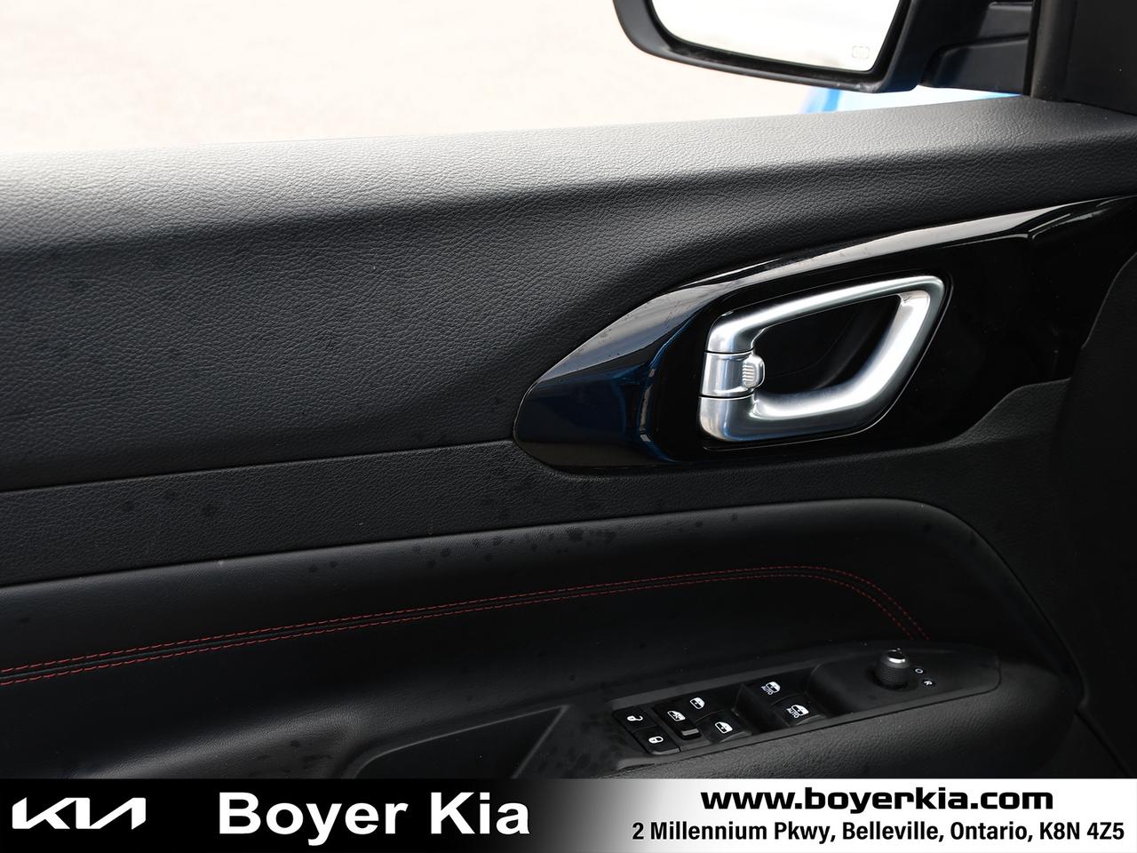 2024 Jeep Compass Trailhawk Sunroof Photo