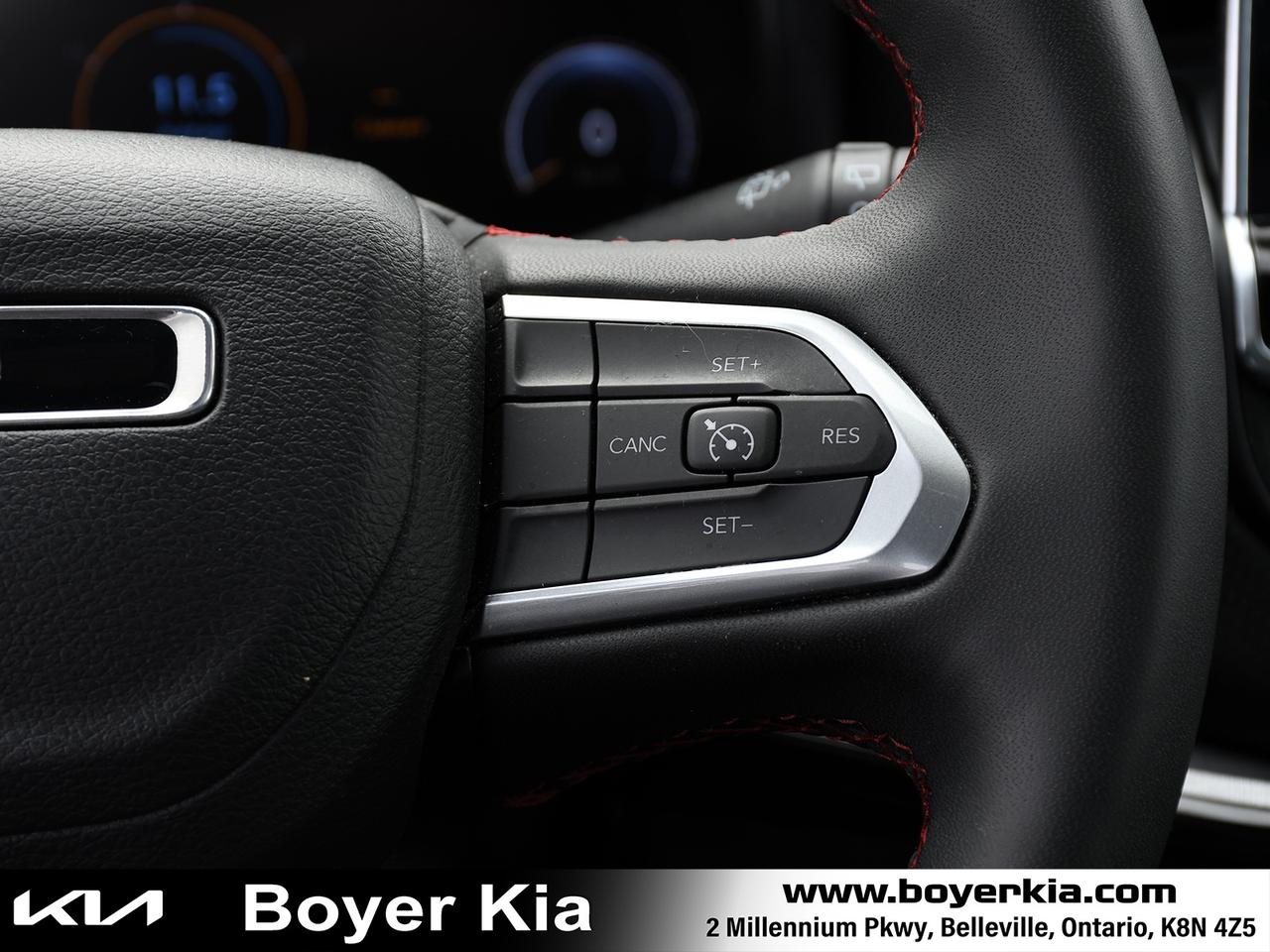 2024 Jeep Compass Trailhawk Sunroof Photo