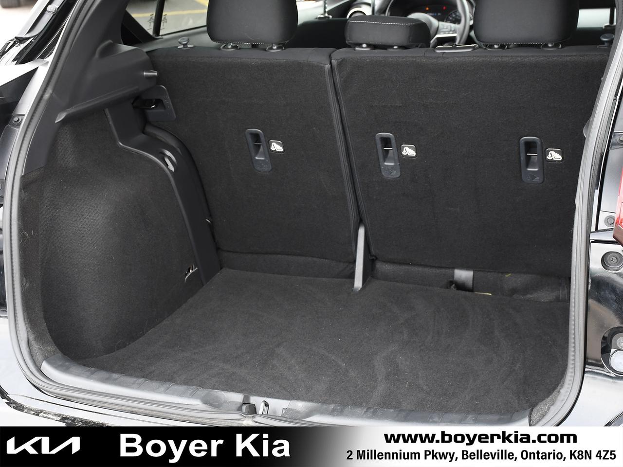 2024 Nissan Kicks SV Photo